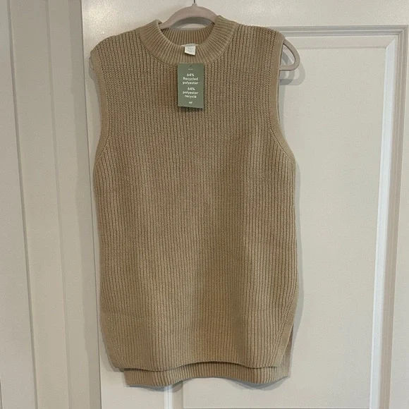 H&M Women’s Tan Sweater Vest - Picture 1 of 3